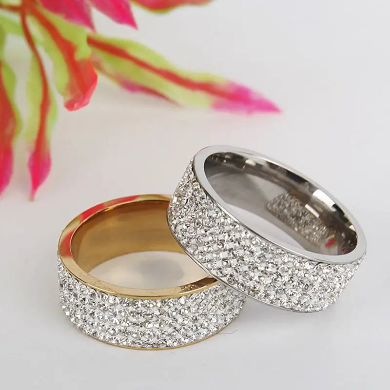 Women Men Luxury Stainless Steel Ring Crystal Rhinestone Wedding Engagement Ring Band Fashion Jewelry Size 7-12