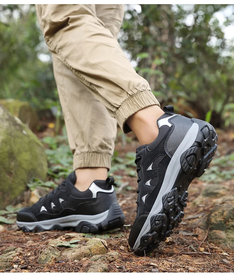 Men's casual sneakers Hiking camping safety boots Hiking sports men's shoes large size flat comfortable fashion walking shoes