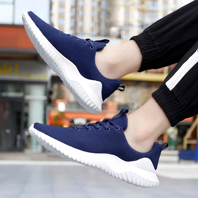 New large size men's shoes mesh surface breathable fashion thick sole sneakers loafers casual sports mens shoes vulcanized shoes