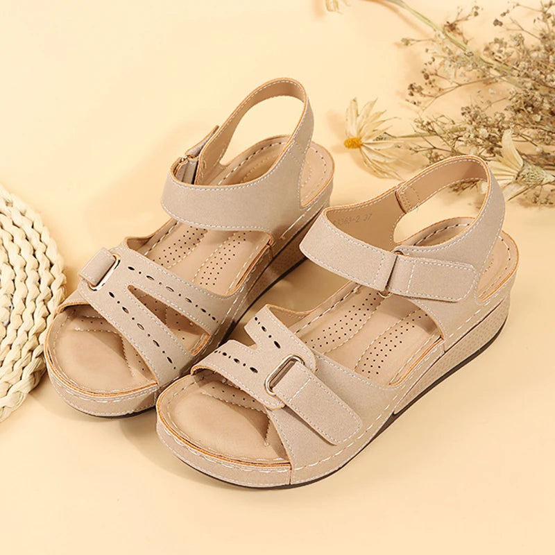 Retro Wedges Platform Sandals Women 2023 Summer Thick Soled Beach Slippers Woman Plus Size 43 Ankle Buckle Sandalias Footwear