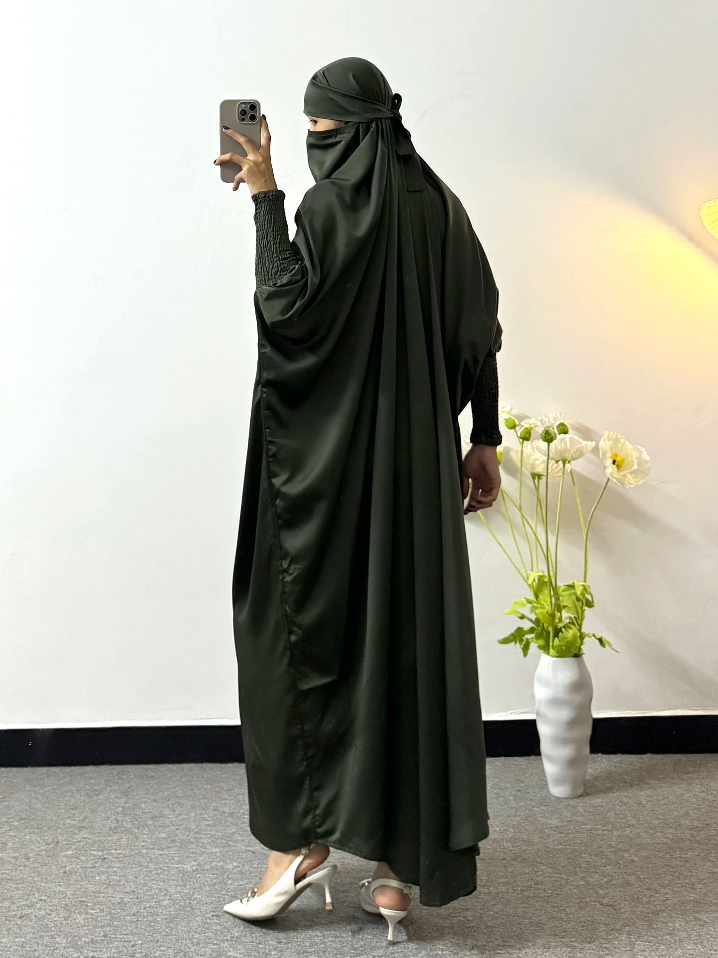 Modesty Prayer Dress Women Jilbabs Kaftan Muslim Abayas Smocking Sleeve Ramadan Dresses Dubai Robe HijabIslamic Clothing