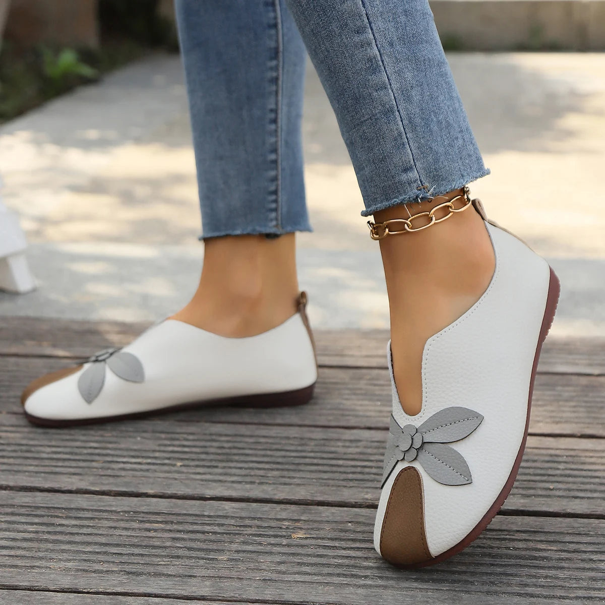 Women's casual flat sole single shoes, comfortable and versatile soft sole loafers, fashionable Mary Jane ballet shoes