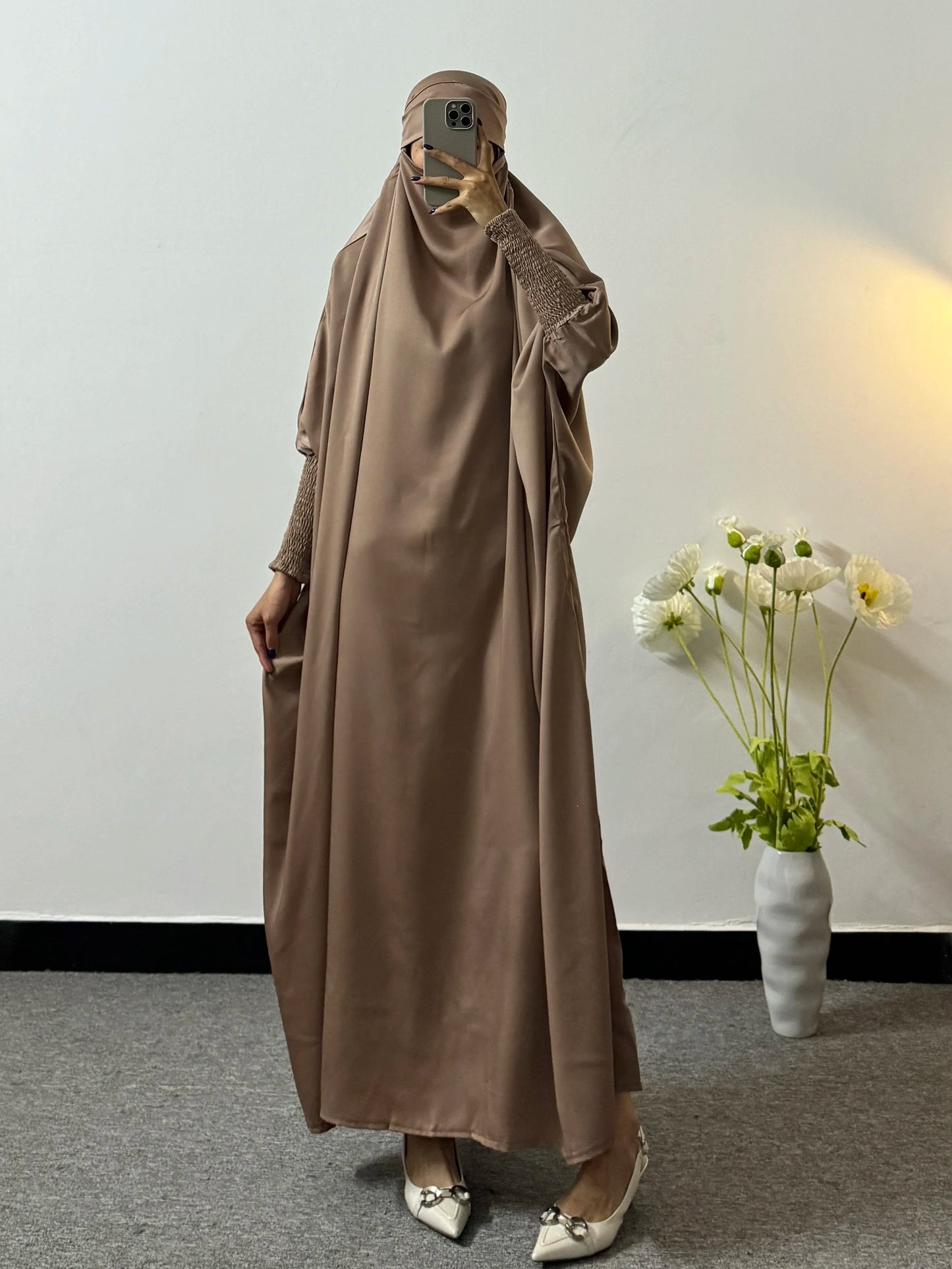 Modesty Prayer Dress Women Jilbabs Kaftan Muslim Abayas Smocking Sleeve Ramadan Dresses Dubai Robe HijabIslamic Clothing