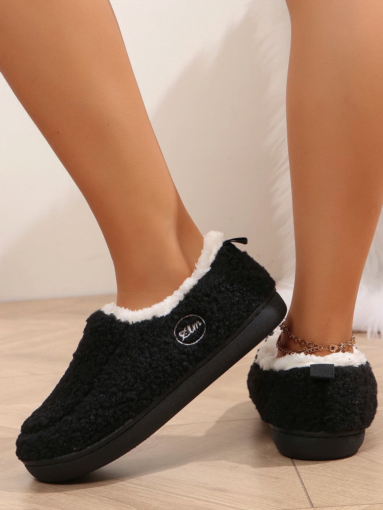 Women's new warm cotton shoes, comfortable and cute lazy shoes, cute short boots