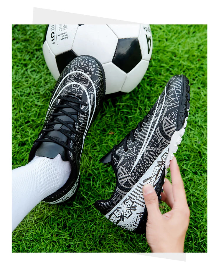 New men's football boots sod training futsal football shoes outdoor leisure sports men's shoes designer