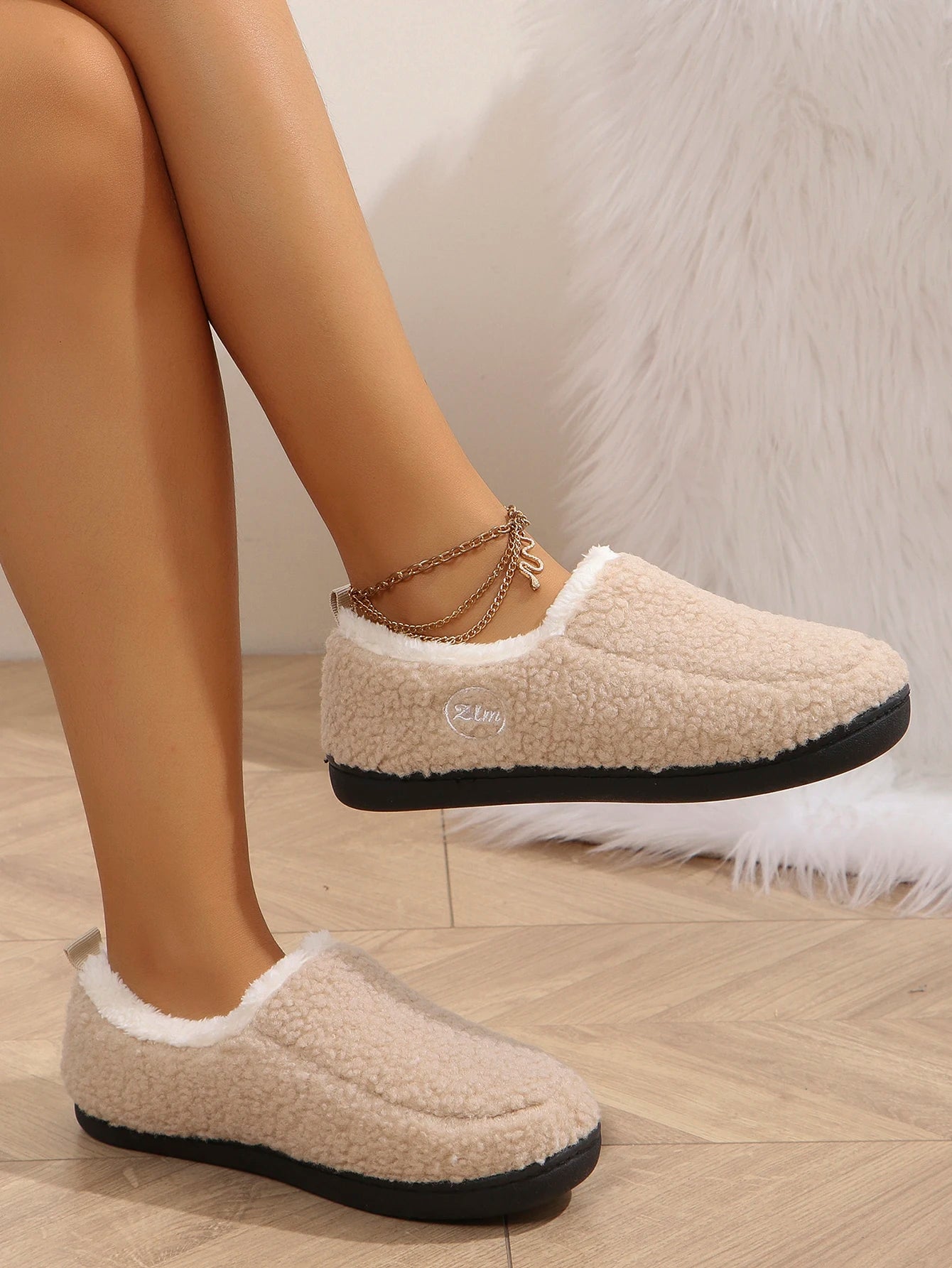 Women's new warm cotton shoes, comfortable and cute lazy shoes, cute short boots