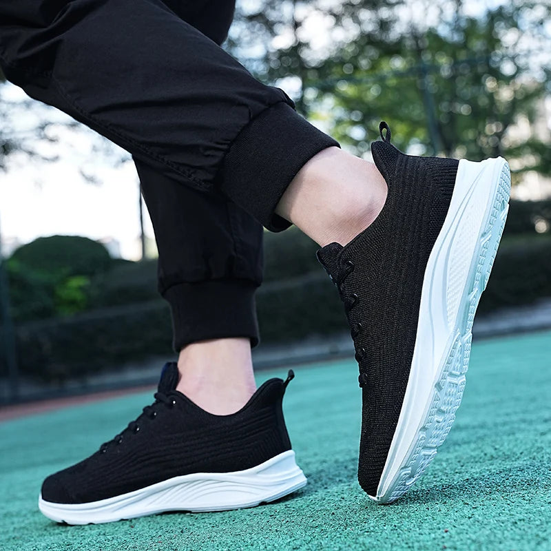 New large men's shoes mesh breathable platform shoes to increase the lightness of sports casual men's vulcanized loafers