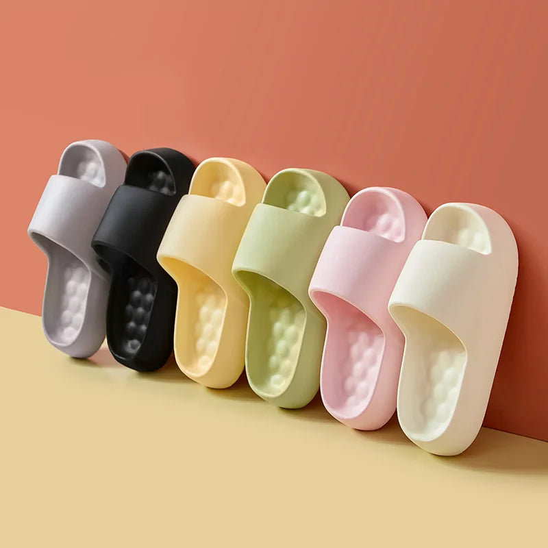 Thick Platform Bathroom Home Slippers Women Cloud Slippers Summer Soft Sole Eva Indoor Sandals Non-Slip Flip Flop Men Slippers