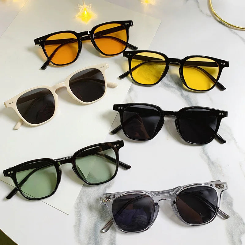 Women's Sunglasses Square Frame Glasses Women Fashion Lenses Oversized Shades replicas of luxury Sun Glasses UV400 Eyewear