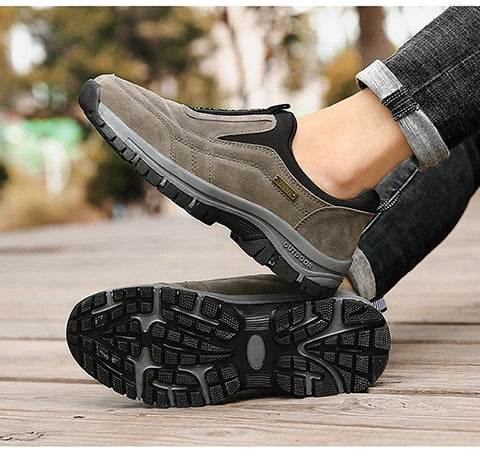 Men's hiking shoes non-slip low-top outdoor leisure sports shoes walking middle-aged and elderly walking shoes large size