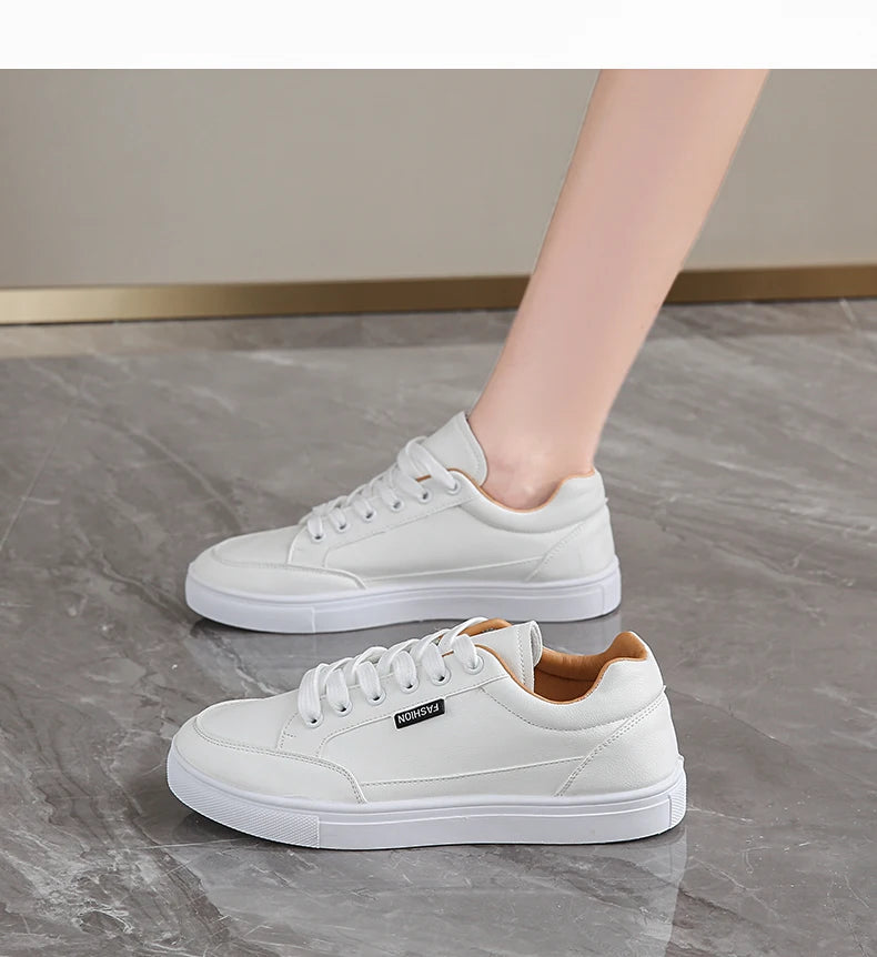 Women's new white shoes, comfortable and versatile, flat and breathable board shoes, casual sports shoes