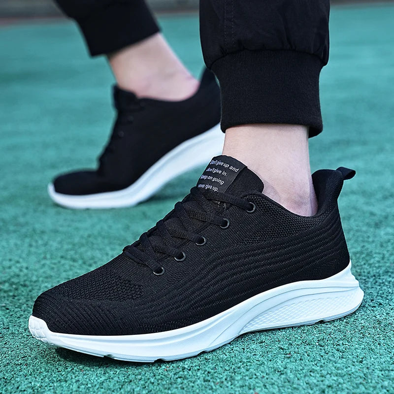 New large men's shoes mesh breathable platform shoes to increase the lightness of sports casual men's vulcanized loafers