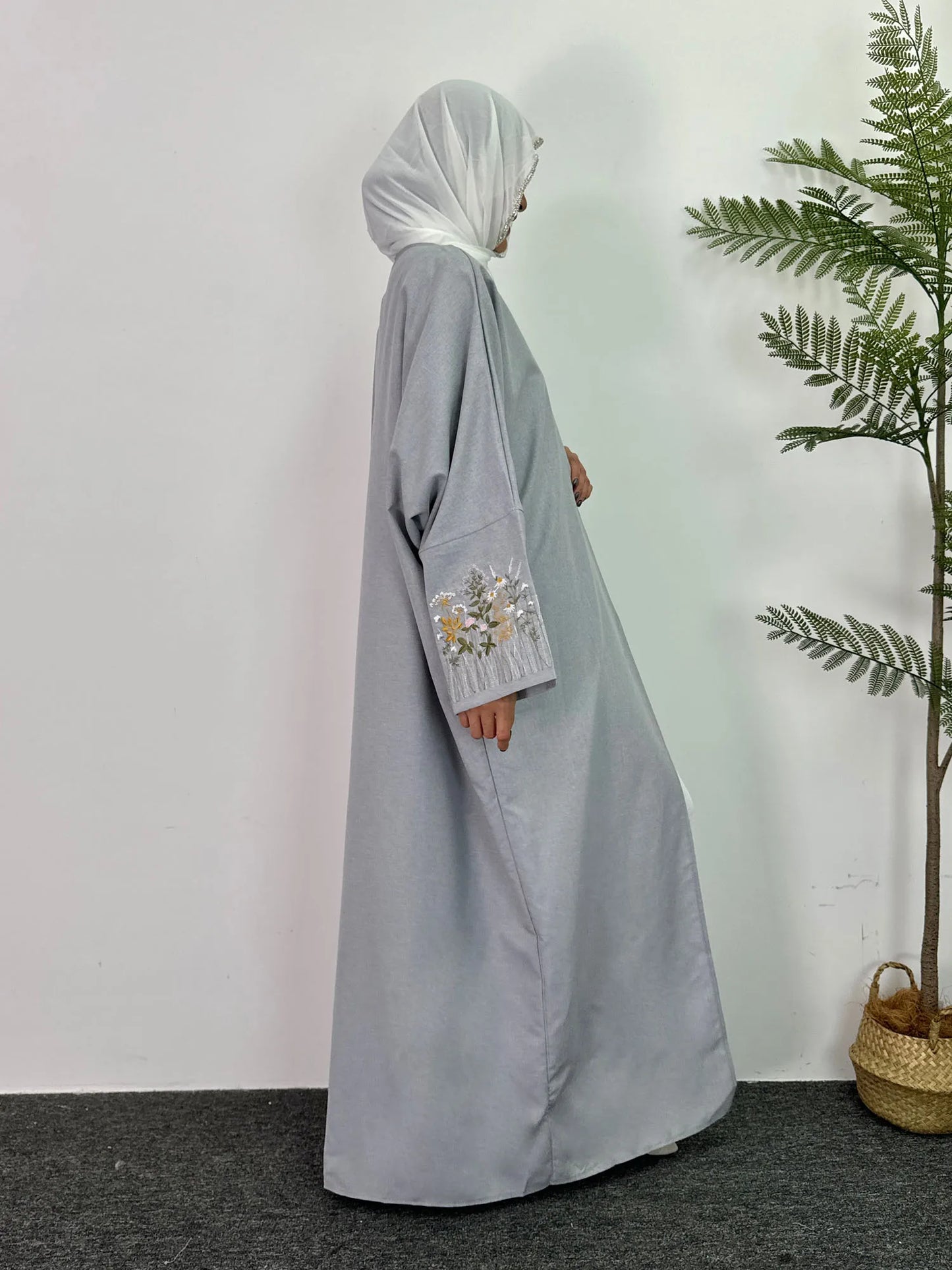 Embroidery Floral Open Front Abaya Women Maxi Length Dress Muslim Abayas Long Sleeve Kaftans Women Jilbabs Women's Clothing