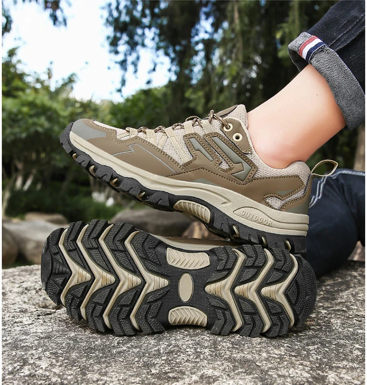 Large size men and women new spring and autumn leisure sports mountaineering shoes lovers anti-slip wear-resistant walking shoes