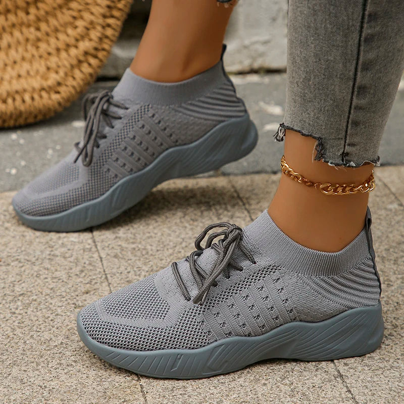 Breathable Knitted Athletic Shoes for Women 2024 Spring Low Top Casual Flat Shoes Woman Plus Size 43 Lightweight Tennis Sneakers