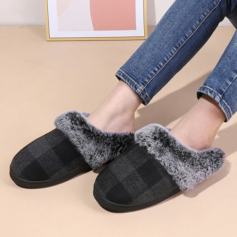 Plaid Thicken Plush Fur Slippers Women 2024 Winter Closed Toe Couple Home Slippers Woman Comfort Soft Sole House Shoes Slides