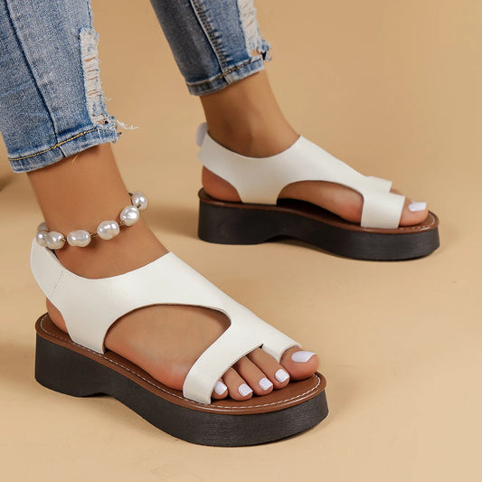 New women's casual sandals trend versatile thick soled beach vacation sandals