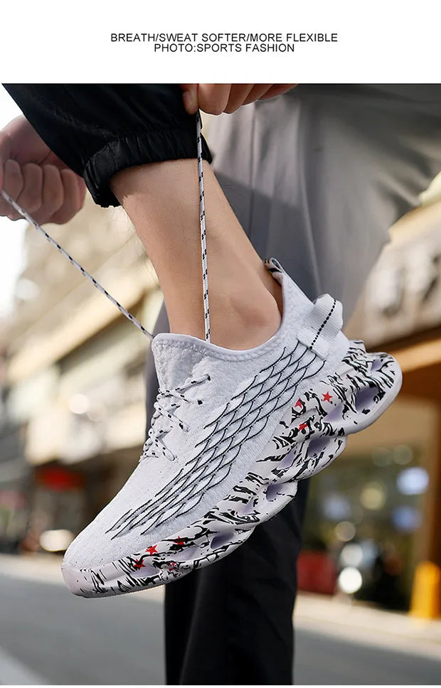 Spring and autumn new men's running shoes breathable casual sports shoes light fashion plus size 39-46 non-slip vulcanized shoes