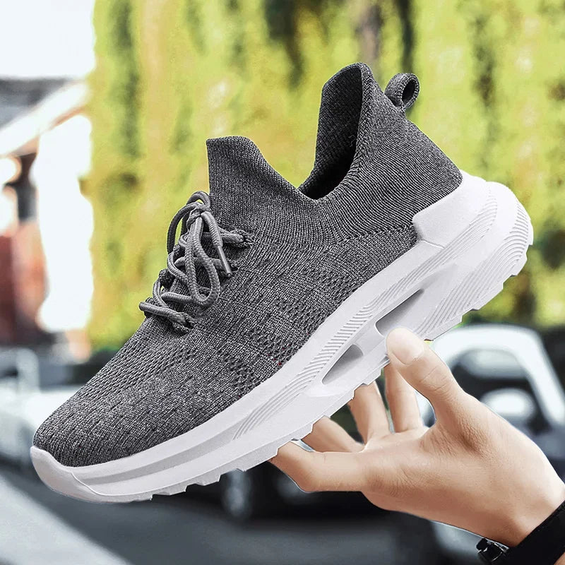 Men's sports casual shoes Breathable light lace-up solid color comfortable walking fitness training men's shoes