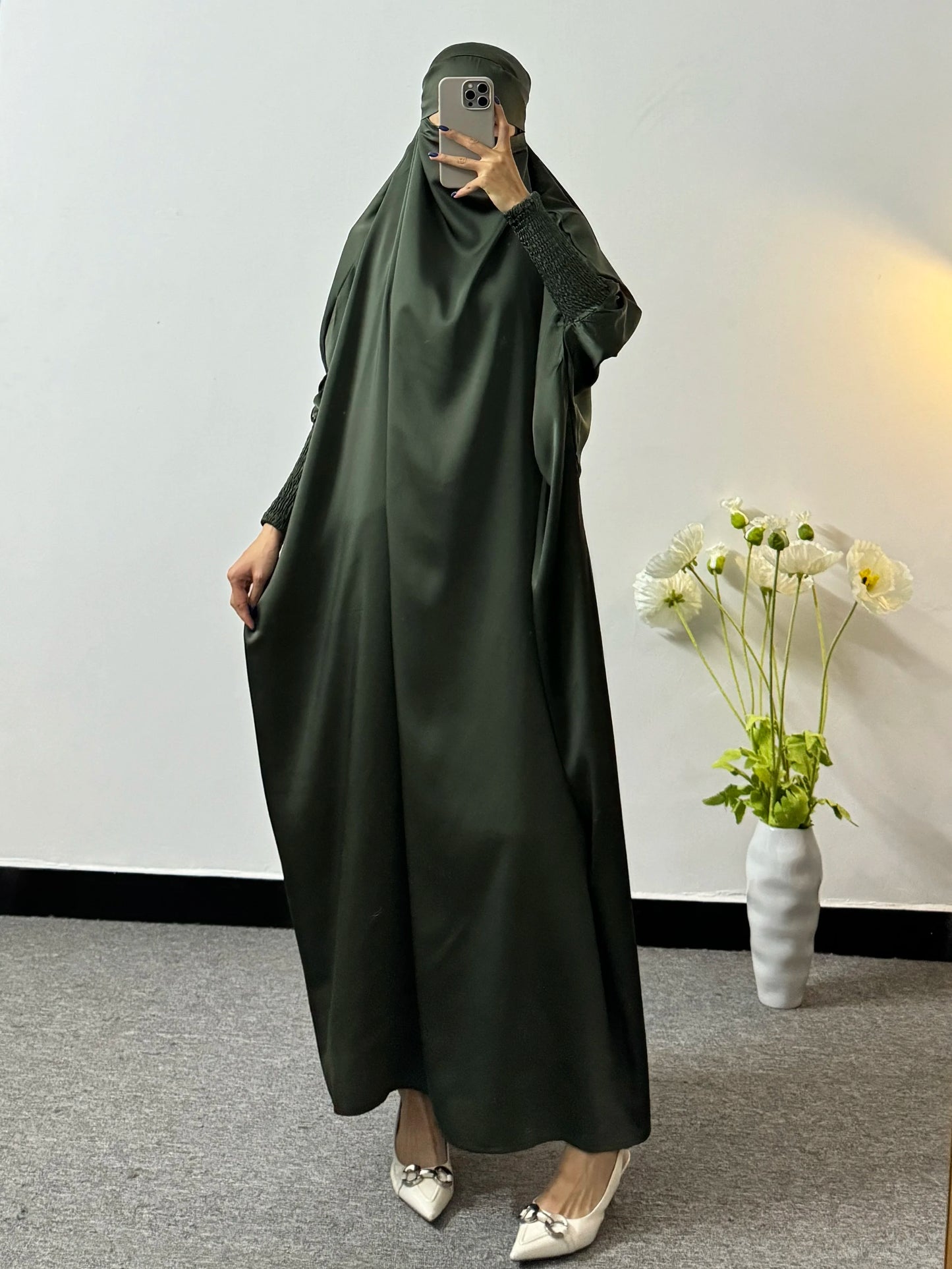 Modesty Prayer Dress Women Jilbabs Kaftan Muslim Abayas Smocking Sleeve Ramadan Dresses Dubai Robe HijabIslamic Clothing