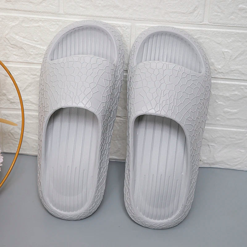 Women's Eva Soft Sole Home Slippers Non-Slip Bathroom Indoor Slides Woman 2024 Summer Comfort Light Cloud Sandals Flip-Flops