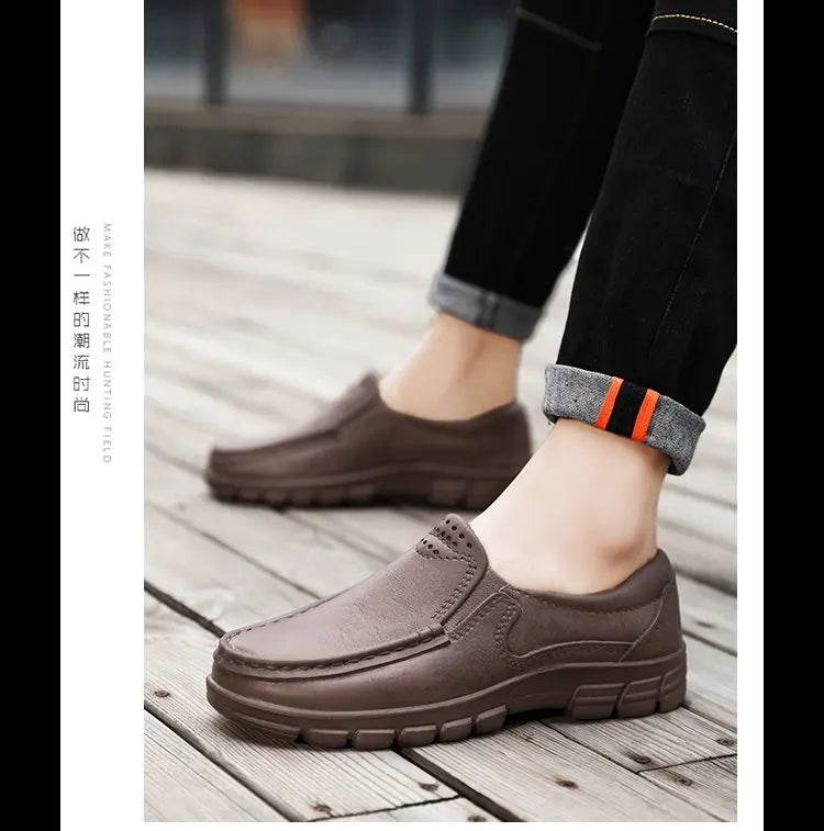 Men's non-slip waterproof casual leather shoes lace-up chef work shoes plus size men's shoes new 2024