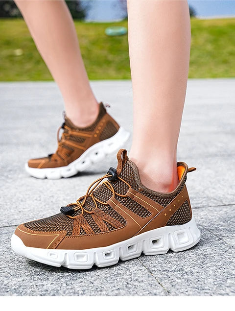 Spring and summer new men's leisure sports breathable mesh light walking shoes large size vulcanized men's shoes