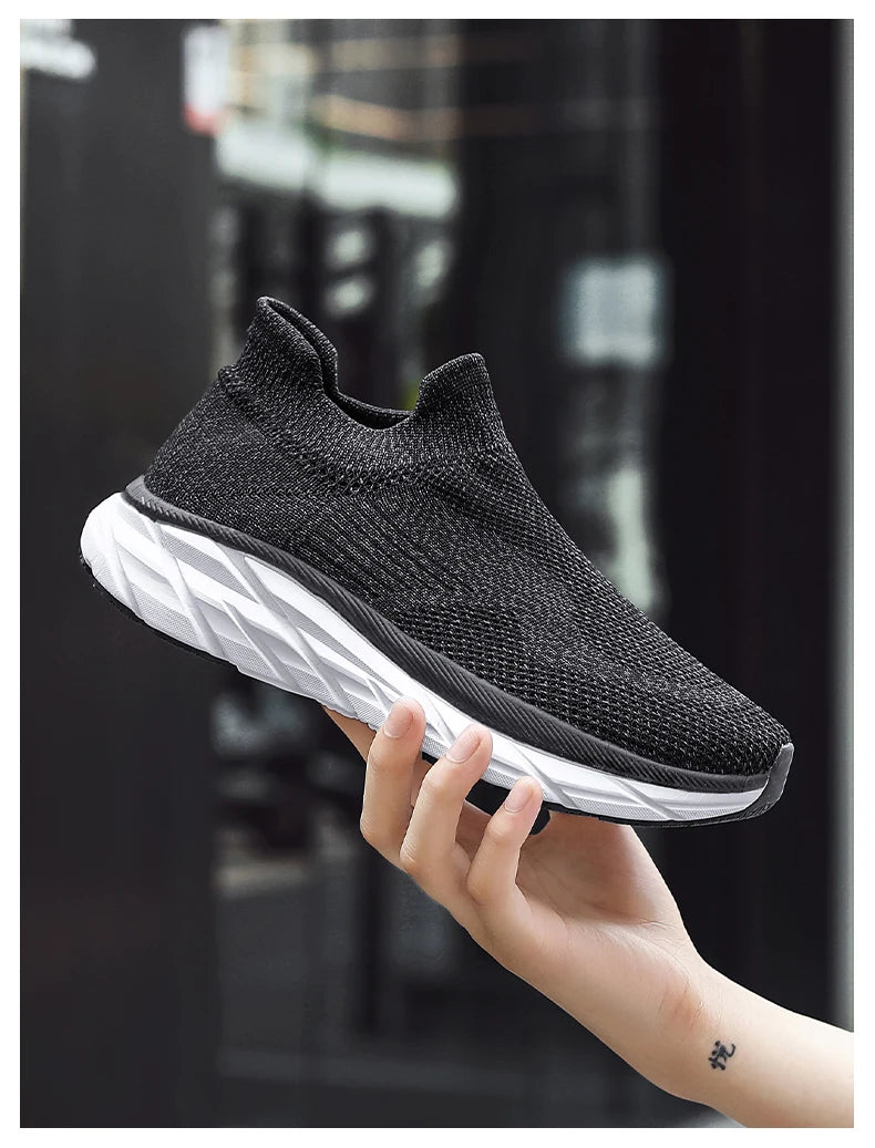 Breathable new men's and women's casual shoes spring and autumn light couples walking non-slip sports shoes large size