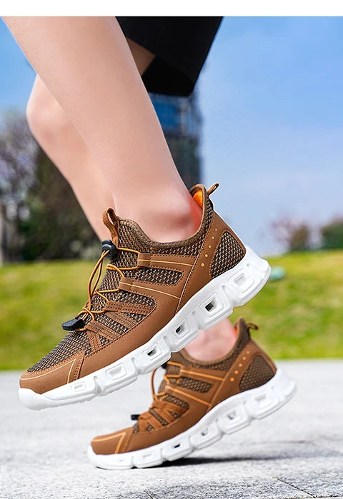 Spring and summer new men's leisure sports breathable mesh light walking shoes large size vulcanized men's shoes