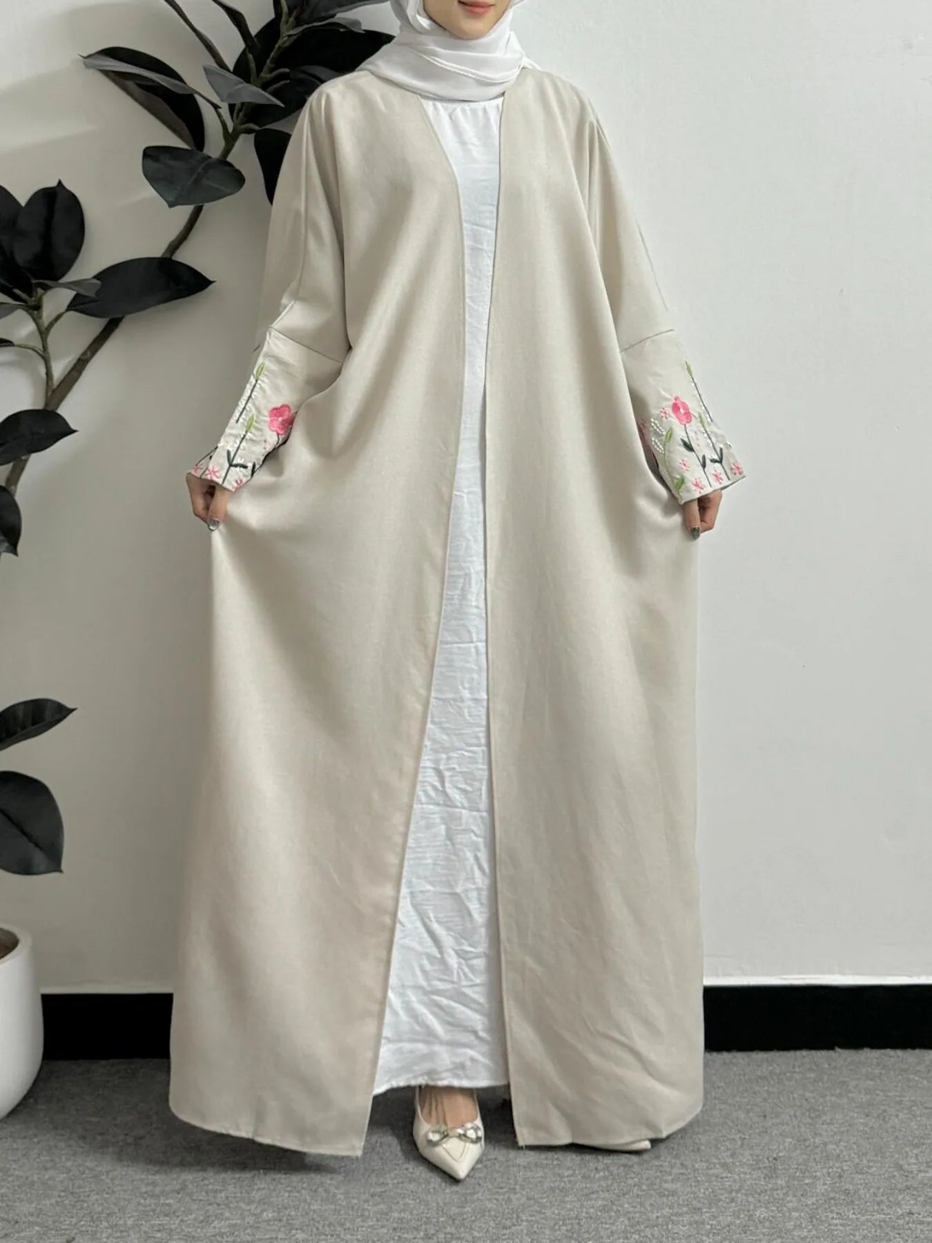 Embroidery Floral Open Front Abaya Women Maxi Length Dress Women's Clothing Muslim Abayas Long Sleeve Kaftans Women Jilbabs