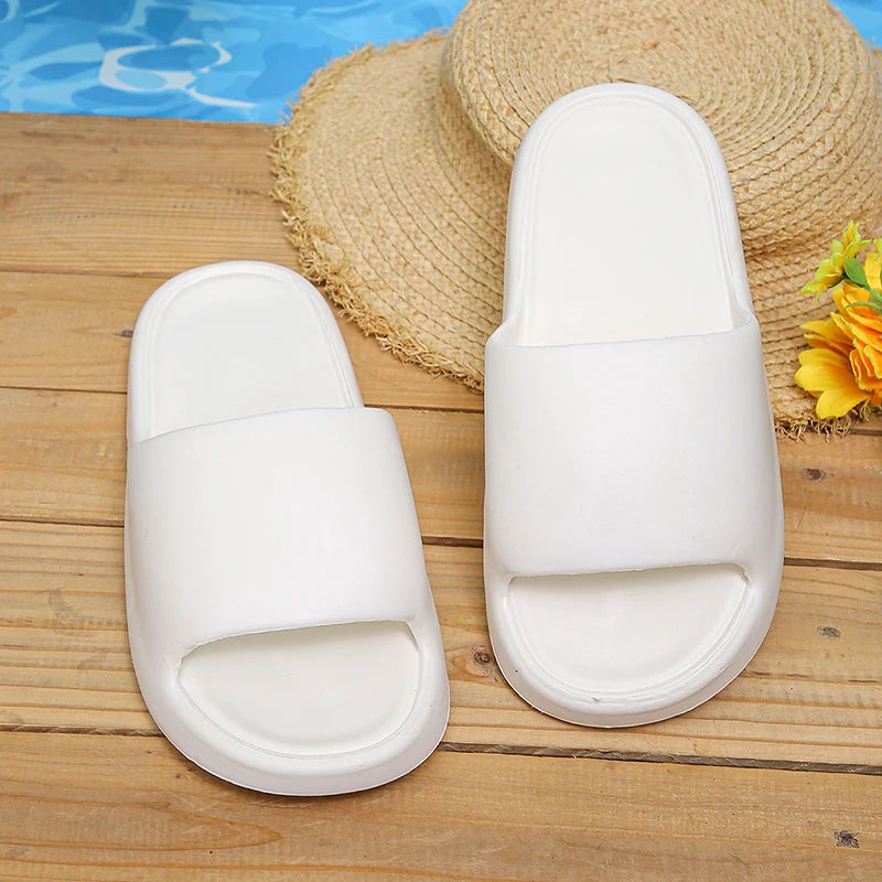 Simple Soft Sole Home Slippers for Women Non Slip Flat Heels Bathroom Slippers Woman 2024 Summer Outdoor Cloud Slides Sandals