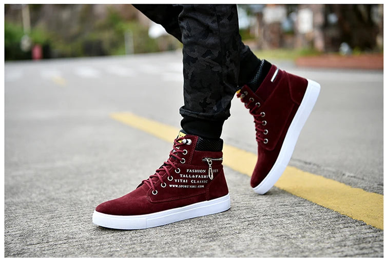 2024 Spring and autumn high top men's new soft sole casual sports shoes walking running breathable men's boots 39-46