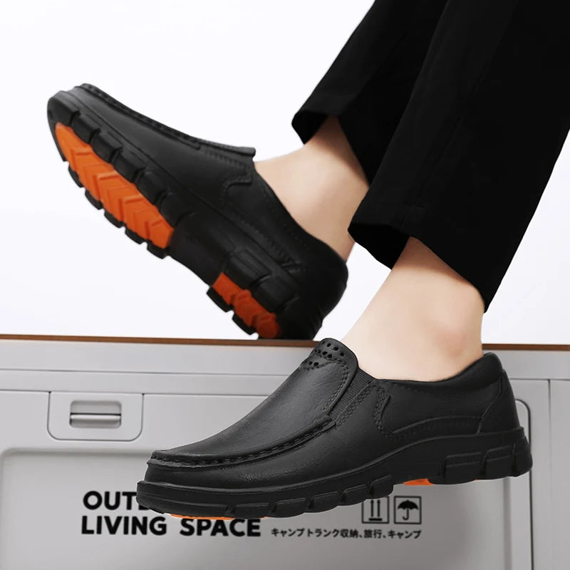 Men's non-slip waterproof casual leather shoes lace-up chef work shoes plus size men's shoes new 2024