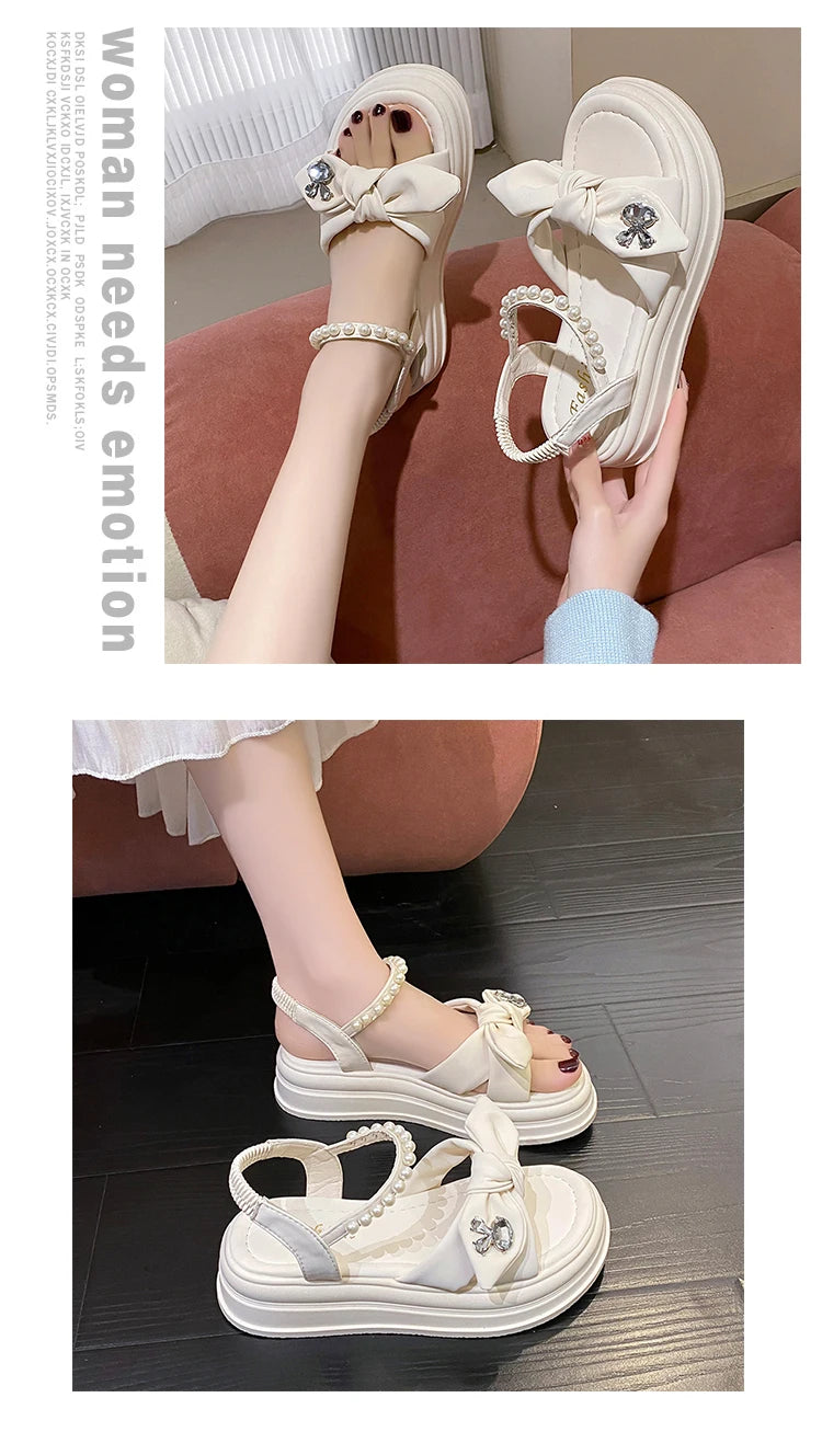 Hot selling sandals for women in summer 2024, new thick soled fairy style pearl beach shoes, soft soled fashion Roman shoes