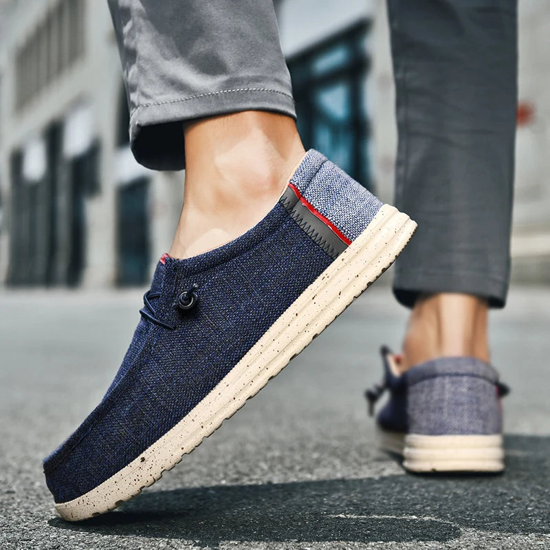 New large size men's canvas shoes thick sole light leisure sneakers men loafers walking sports fashion men's vulcanized shoes