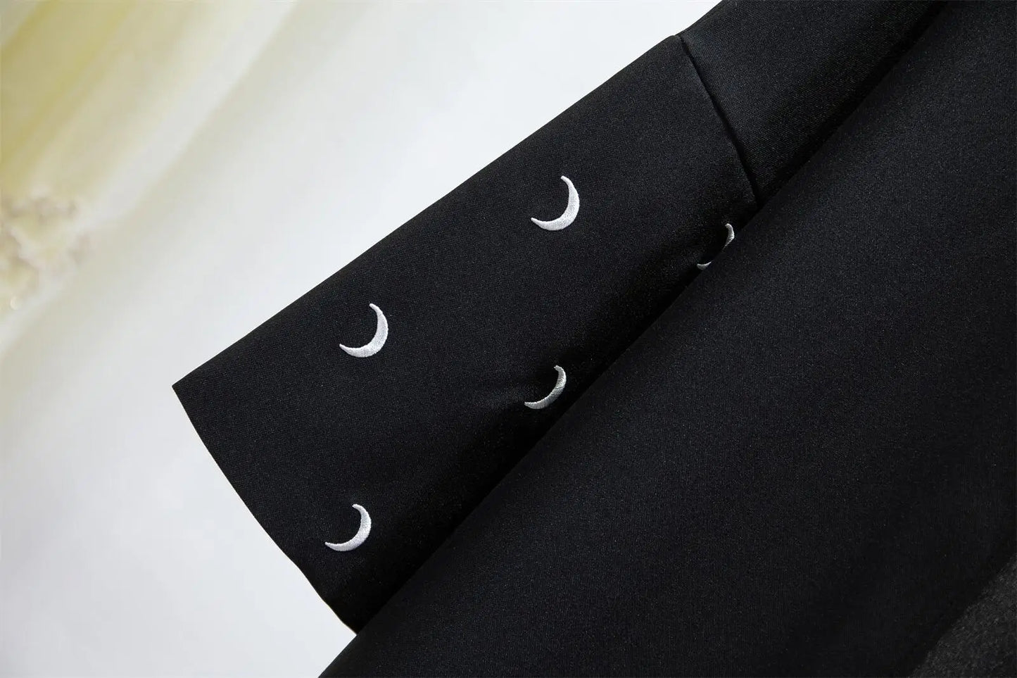 1pc Elegant Humble Moon Embroidery Sleeve Cardigan Abaya Shawl Cape Suitable For And Festivals