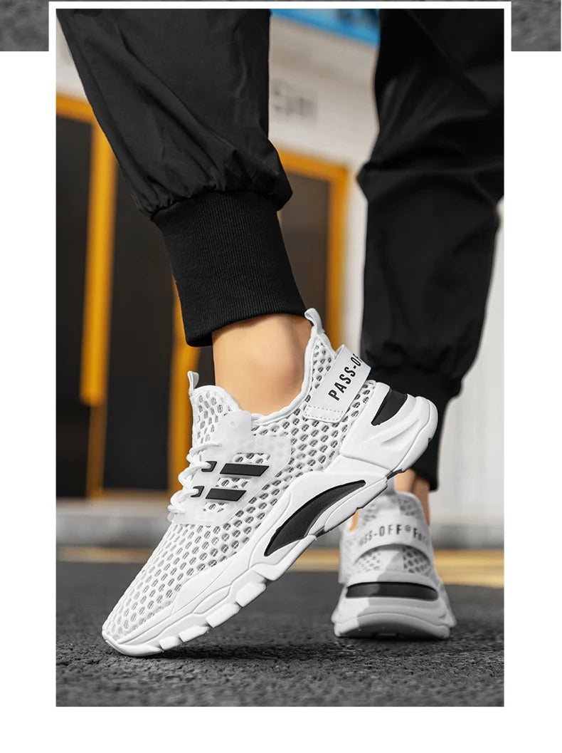 Men's spring/Summer White Sneakers Casual lightweight mesh running shoes Men's breathable tennis walking student shoes