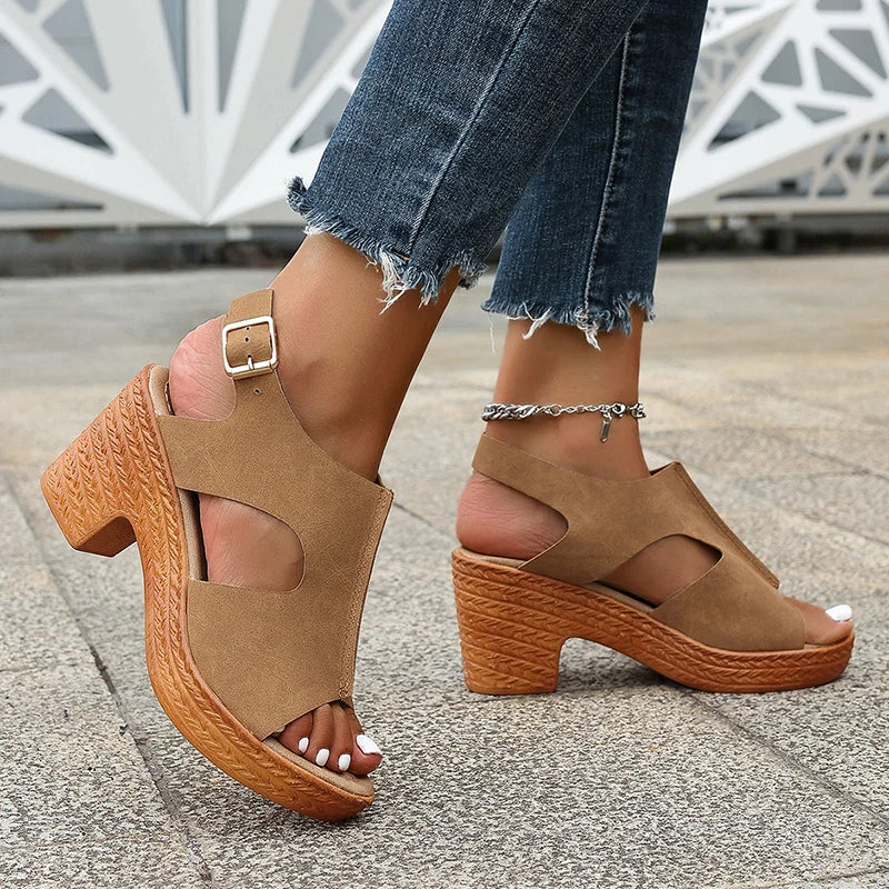 Retro Camel High Heels Sandals Women 2024 Summer Thick Heeled Platform Sandals Woman Lightweight Ankle Straps Beach Shoes Mujer