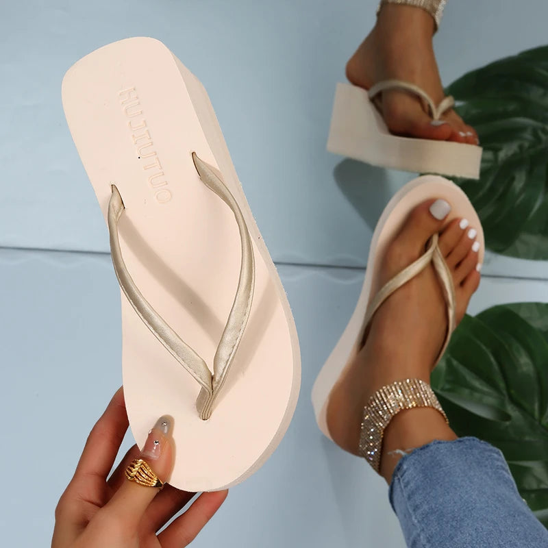 Women's Summer Beach Wedges Flip-Flops Lightweight Clip Toe Platform Sandals Woman High Heeled Outdoor Slides Orthopedic Shoes