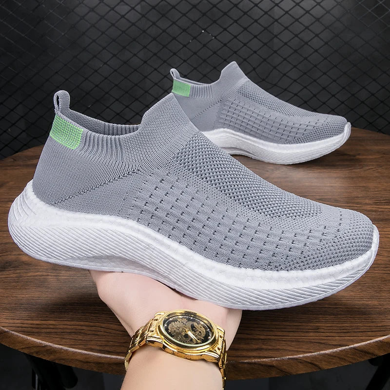 Men's and women's sports shoes breathable couple casual running shoes comfortable lightweight non-slip large size designer