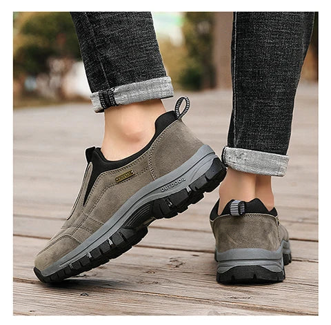 Men's hiking shoes non-slip low-top outdoor leisure sports shoes walking middle-aged and elderly walking shoes large size