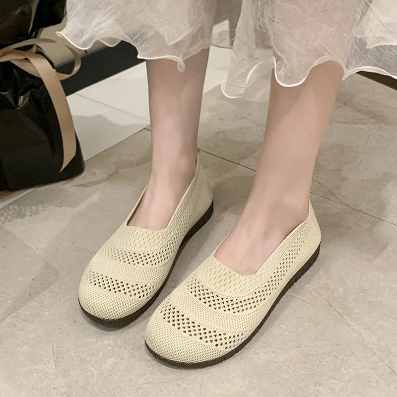 Women's casual single shoes, summer new comfortable and versatile flat bottomed loafers, breathable mesh ballet shoes