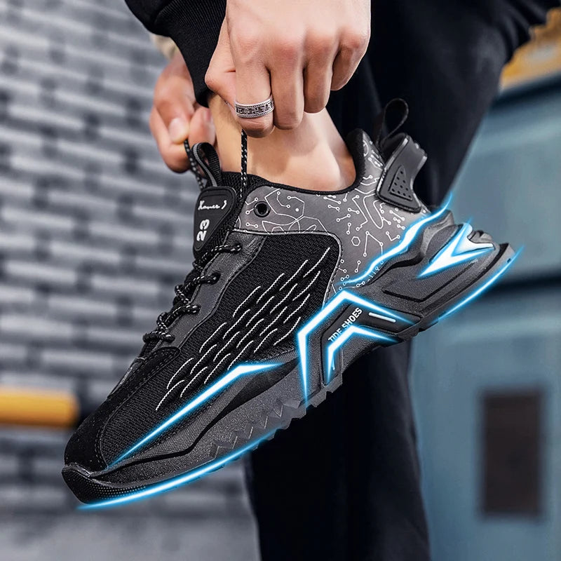 New men's 2024 running shoes mesh surface breathable outdoor sports shoes light casual shoes Spring and Autumn designer