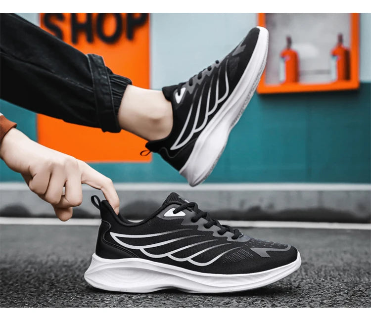 Men's running shoes mesh breathable casual sports shoes light fitness walking loafer men's shoes spring and autumn new