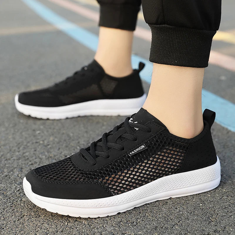 Men's shoes spring summer new soft sole loafers Casual shoes Light fashion mesh leisure sports tennis big size 39-46