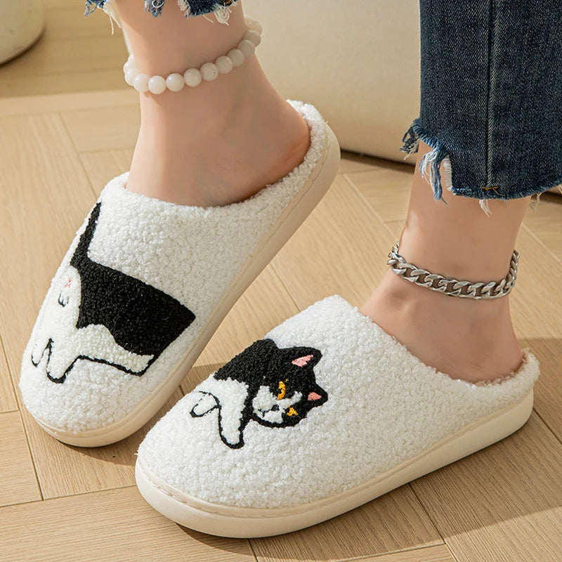 Cartoon Cat Puppy Embroidered Home Slippers Women 2024 Winter Closed Toe Cotton Slippers Woman Non Slip Flat Heels Indoor Shoes