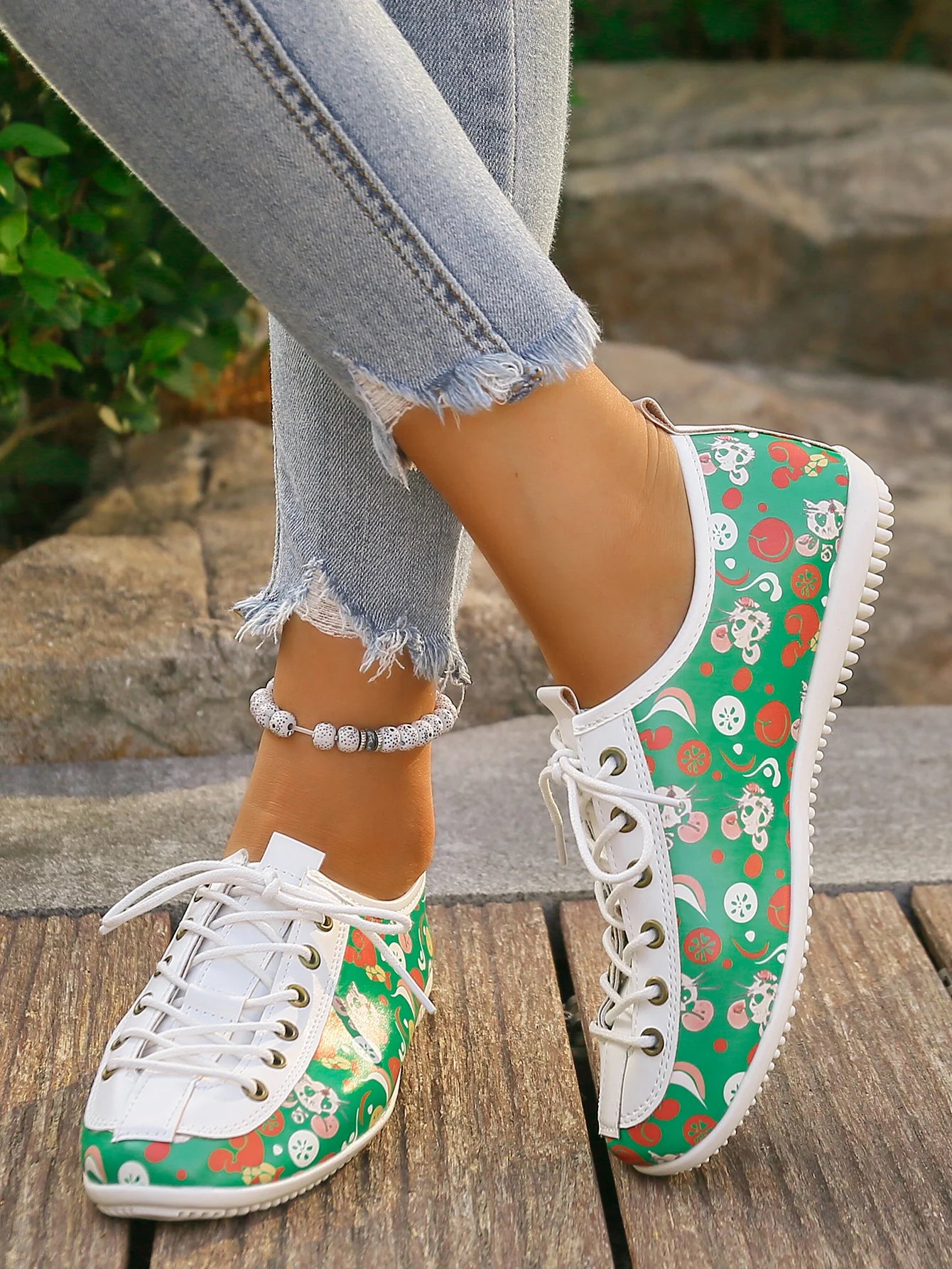 Women's new casual single shoes cute graffiti comfortable lace up board shoes