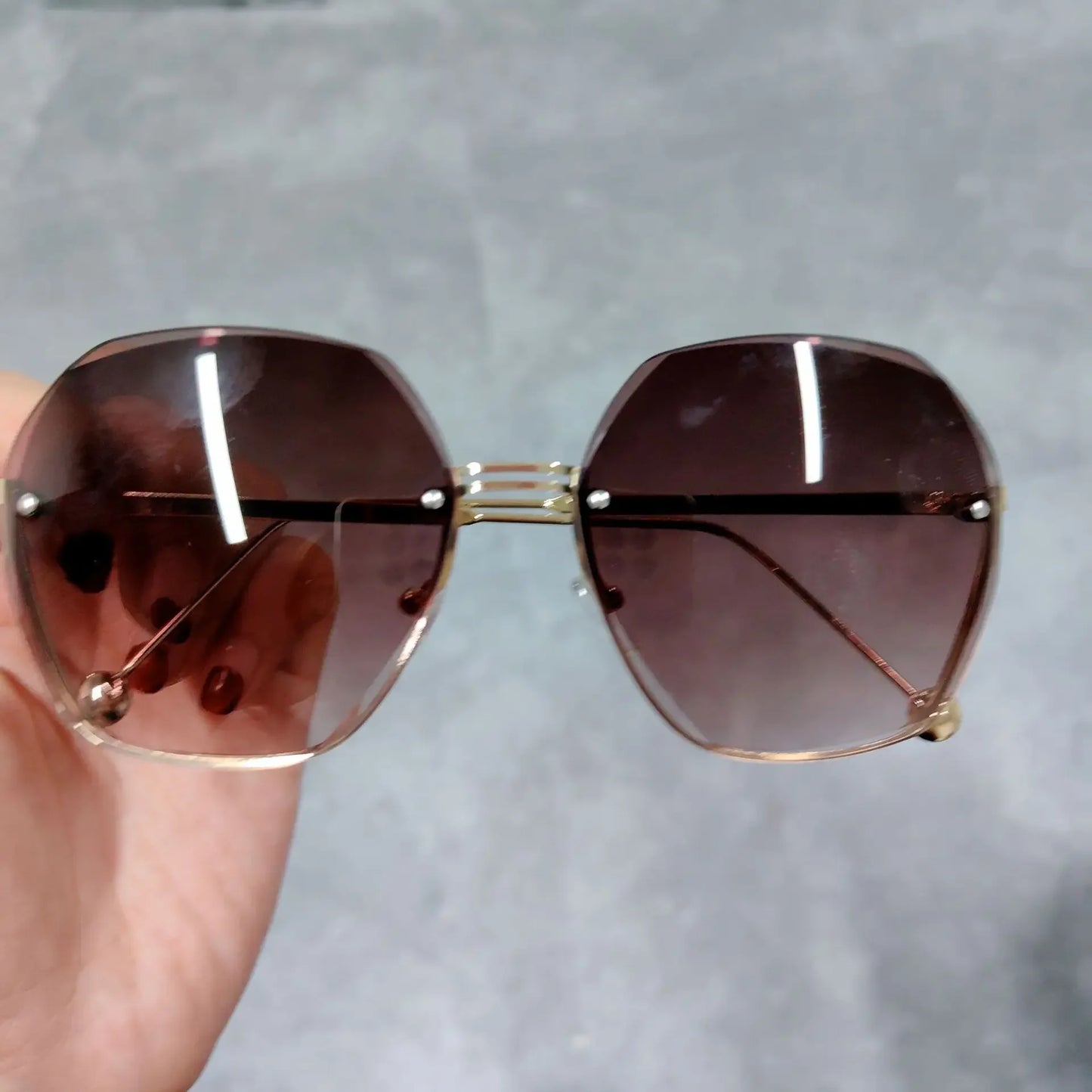 2024 New Fashion Brand Design Vintage Rimless Polit Sunglasses Women Men Retro Cutting Lens Gradient Sun Glasses Female UV400