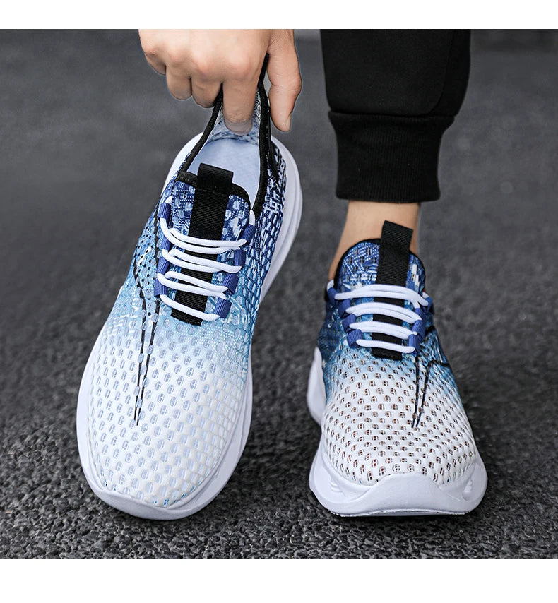 New summer men's mesh surface breathable lightweight soft soled men's shoes non-slip wear-resistant casual sports shoes