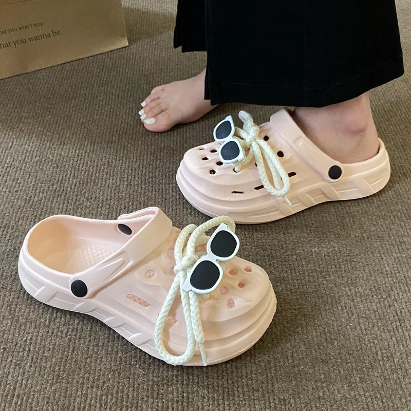 Women's New Cute Cartoon Slippers Indoor Home Anti slip Bathroom Shower EVA Slippers Wearing Outside Casual Vacation Sandals